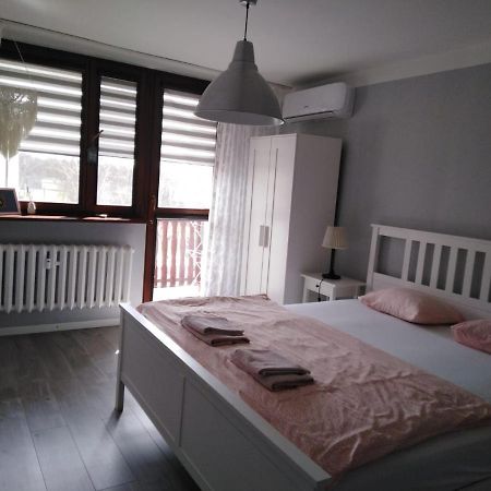 Apartment Oswiecim Klimatyzowany Exteriér fotografie